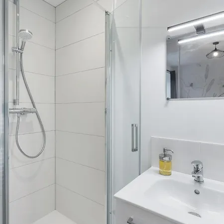 O Terminus - T2 Renove - 5 Min Gare Et Jardin Des Plantes - Hyper Clame Apartment Nantes Exterior photo